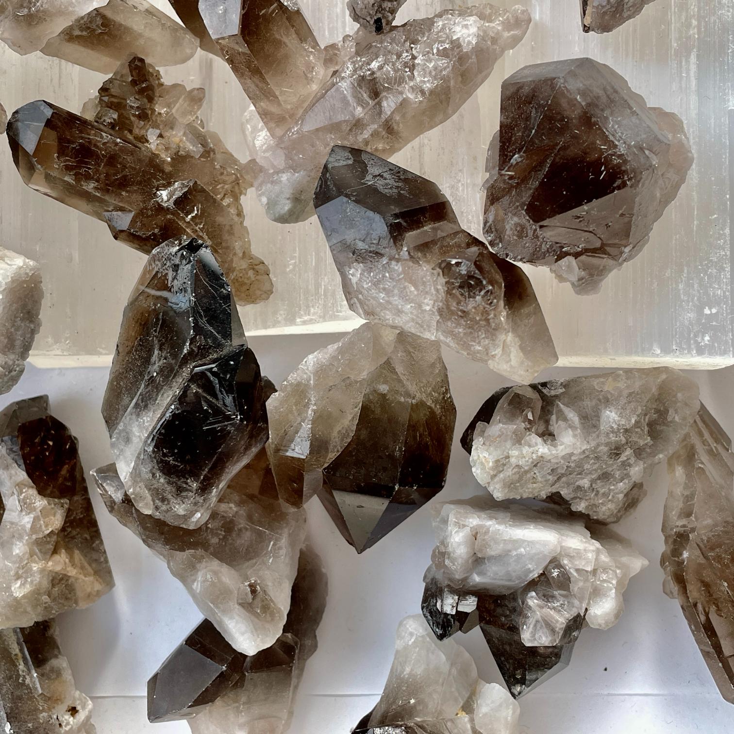 Smoky Quartz Mini Cluster Q1/A 1pc Smoky Quartz Mini Cluster Q1/A 1pc